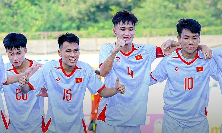 Vòng 19 V.League rực lửa với các trận cầu sinh tử; Lộ diện các cặp bán kết Europe League