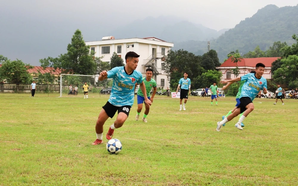 Giải bóng đá thanh niên Cúp mùa Xuân quy tụ 200 cầu thủ, huấn luyện viên