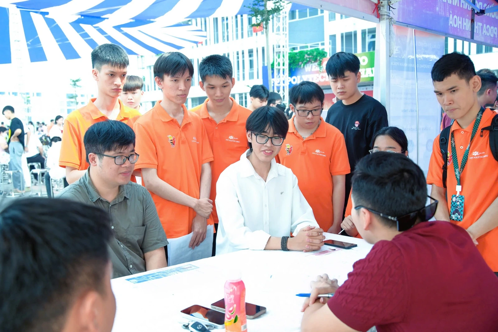 Kết nối hôm nay – Vững bước tương lai