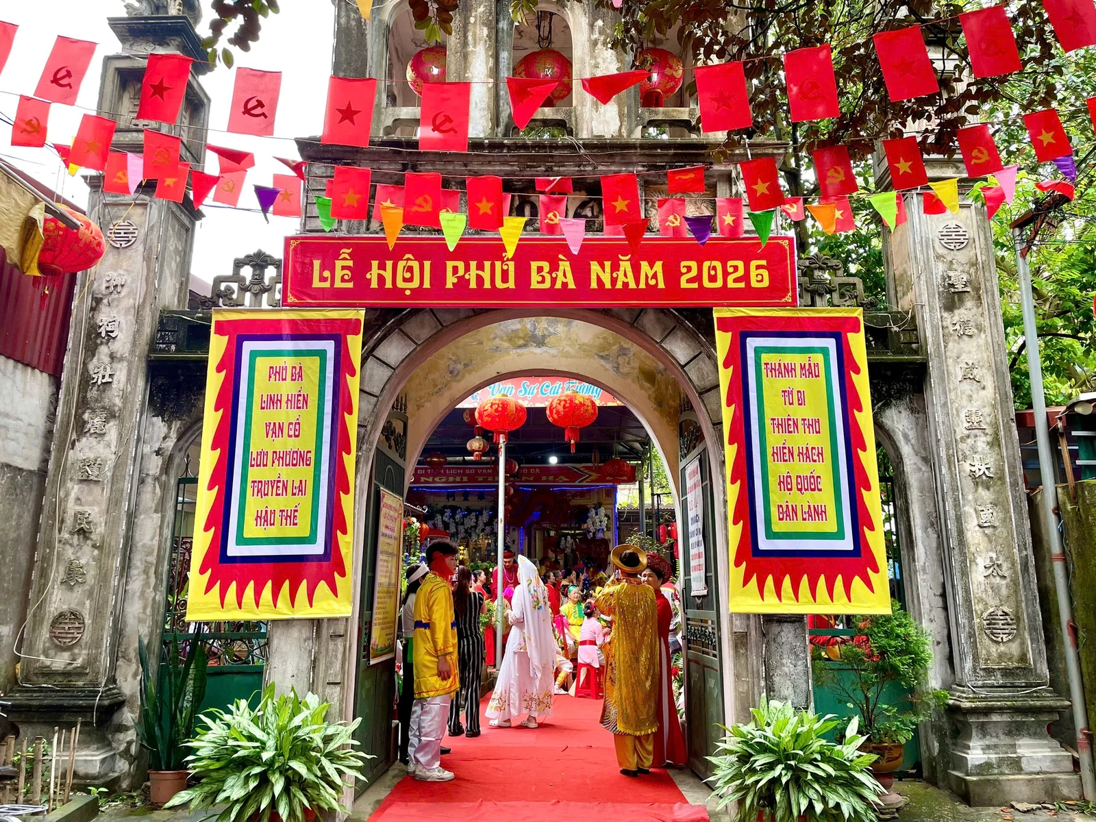 Đặc sắc Lễ hội Phủ Bà năm 2026