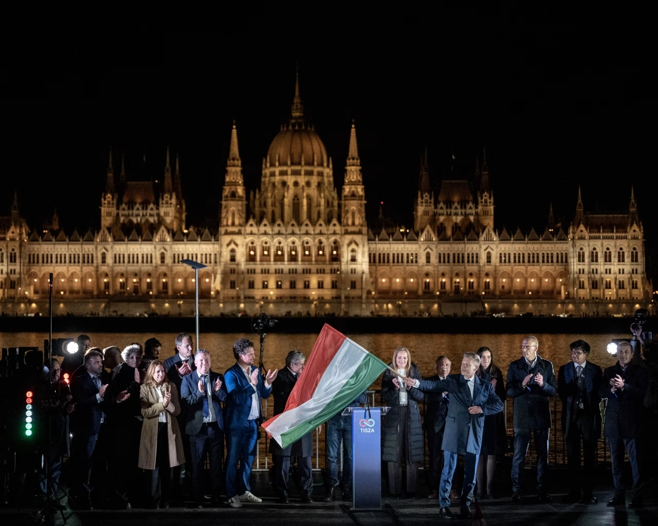 Thủ tướng đắc cử Hungary tổ chức cuộc họp báo quốc tế