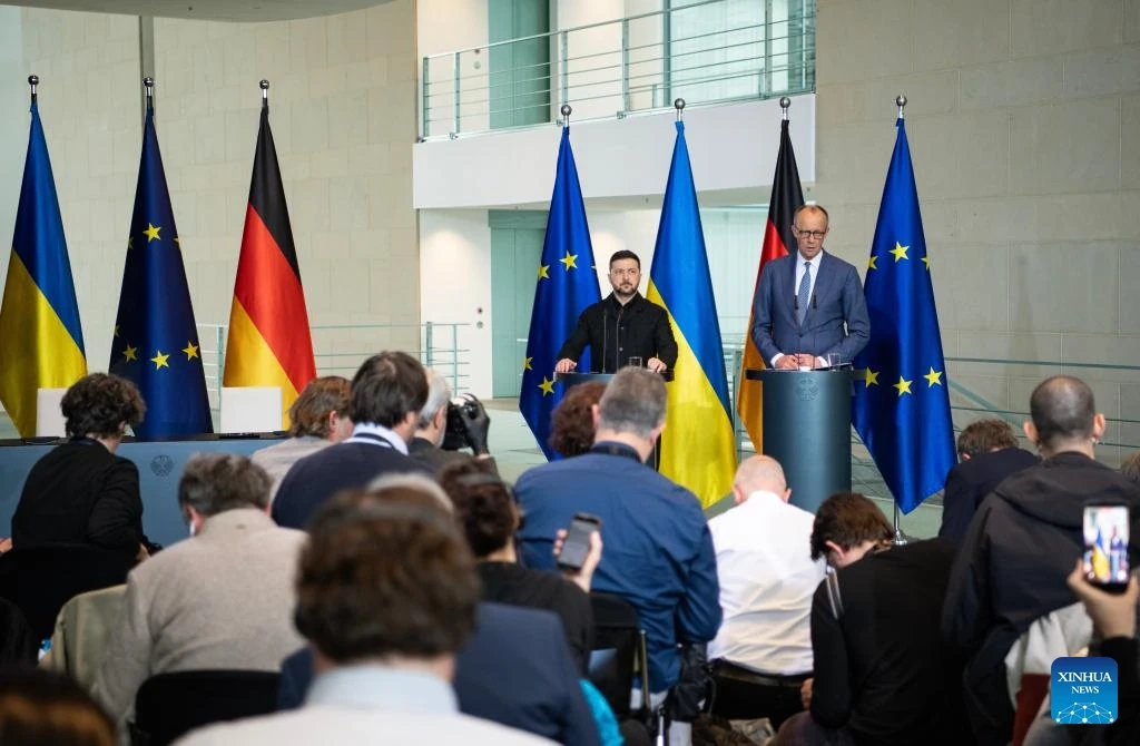 Đức - Ukraine nâng cấp quan hệ đối tác chiến lược, mở rộng hợp tác quốc phòng