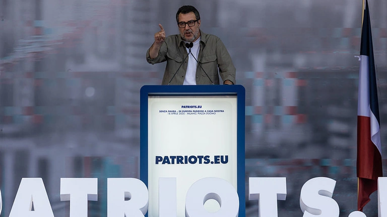 Italy kêu gọi EU xem xét nối lại nhập khẩu năng lượng từ Nga