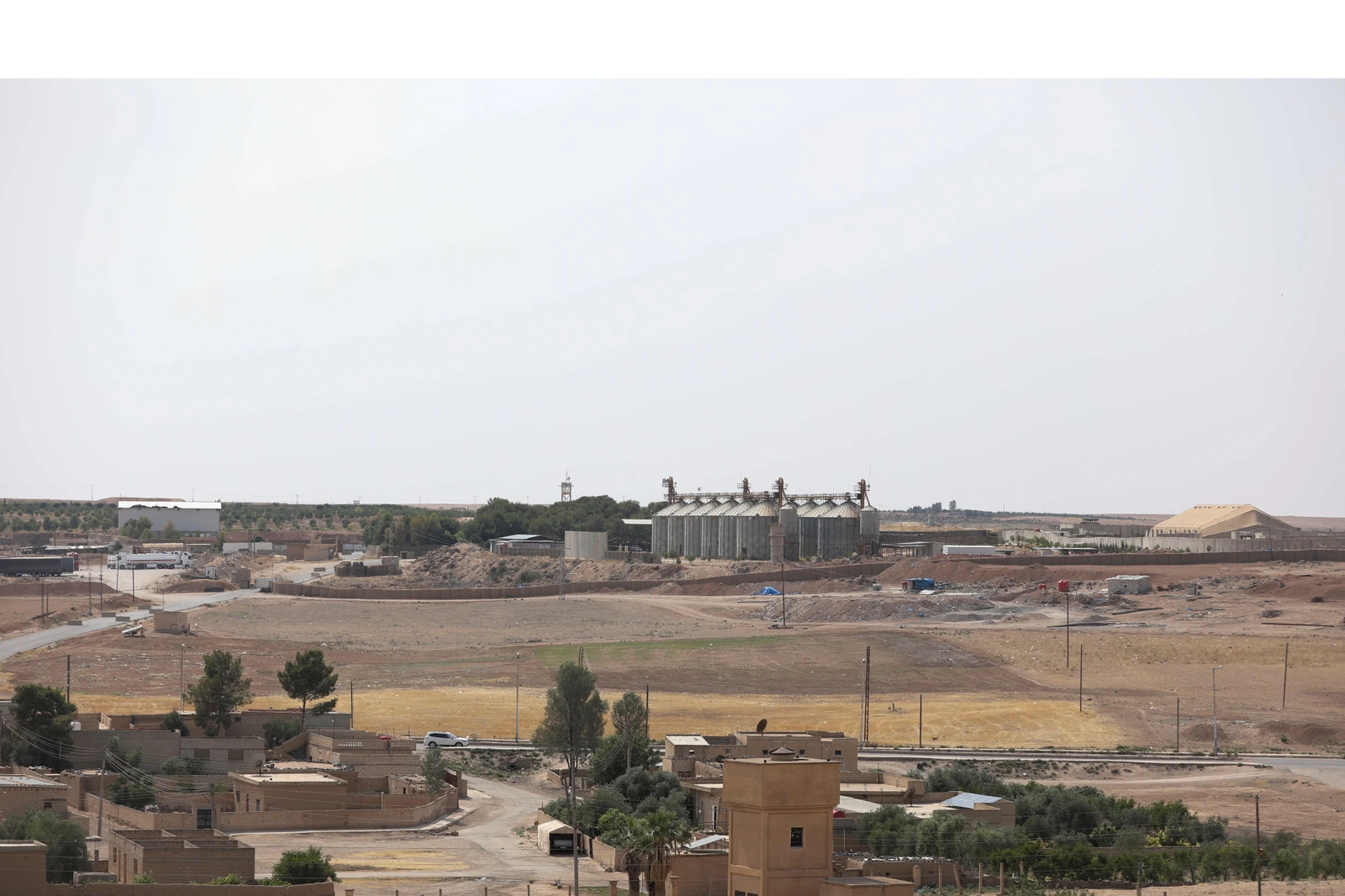 Syria tiếp quản toàn bộ căn cứ quân sự do Mỹ triển khai