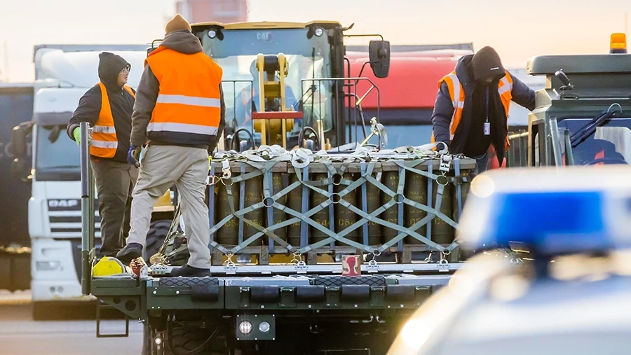 Mỹ trì hoãn chuyển giao vũ khí cho châu Âu do căng thẳng Trung Đông