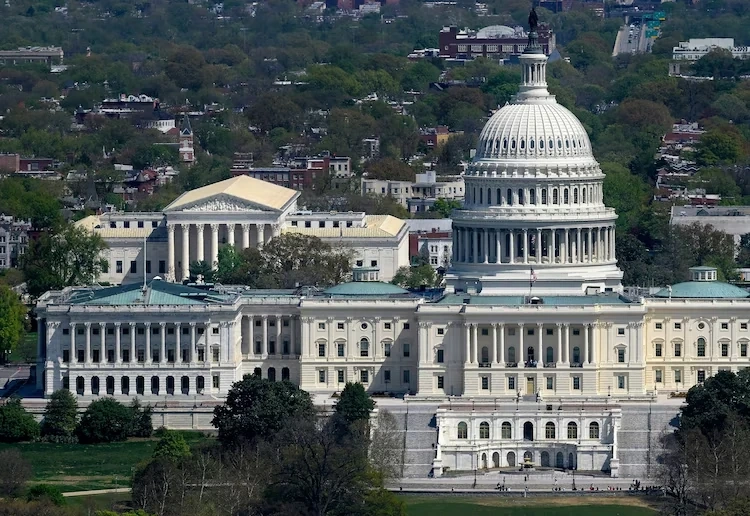 Quốc hội Mỹ gia hạn tạm thời đạo luật do thám FISA trước giờ G