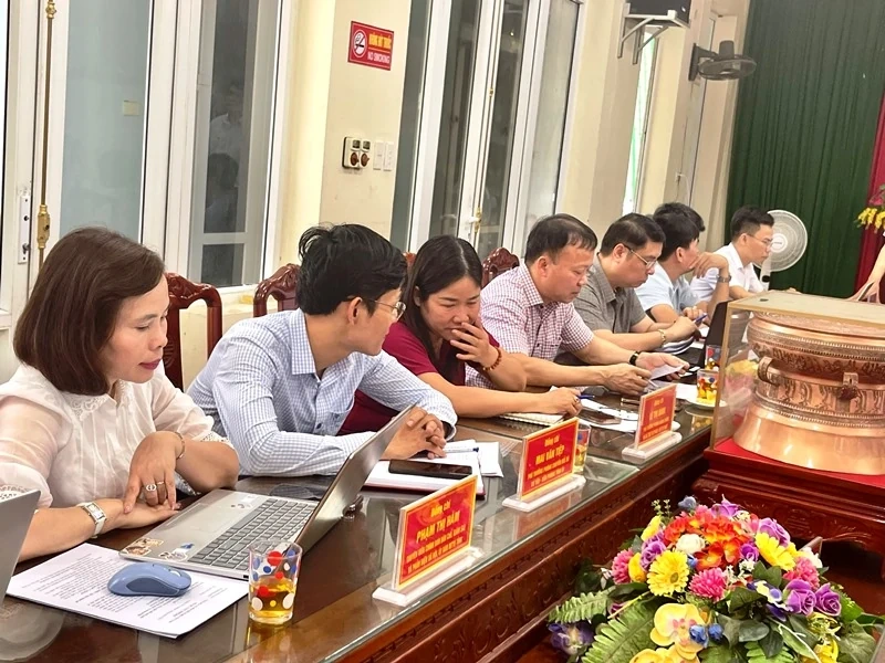 Giám sát thực hiện Nghị quyết 57-NQ/TW của Bộ Chính trị tại xã Hoằng Tiến