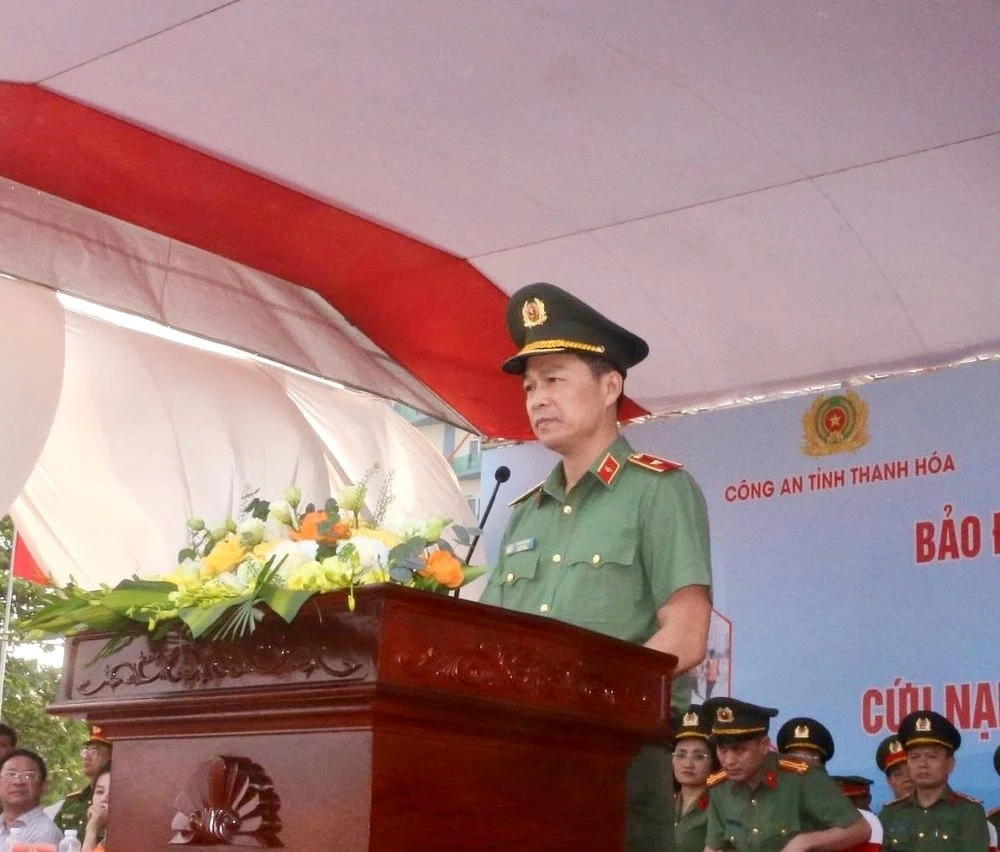 Diễn tập phương án cứu nạn, cứu hộ và sơ cấp cứu biển Sầm Sơn năm 2026