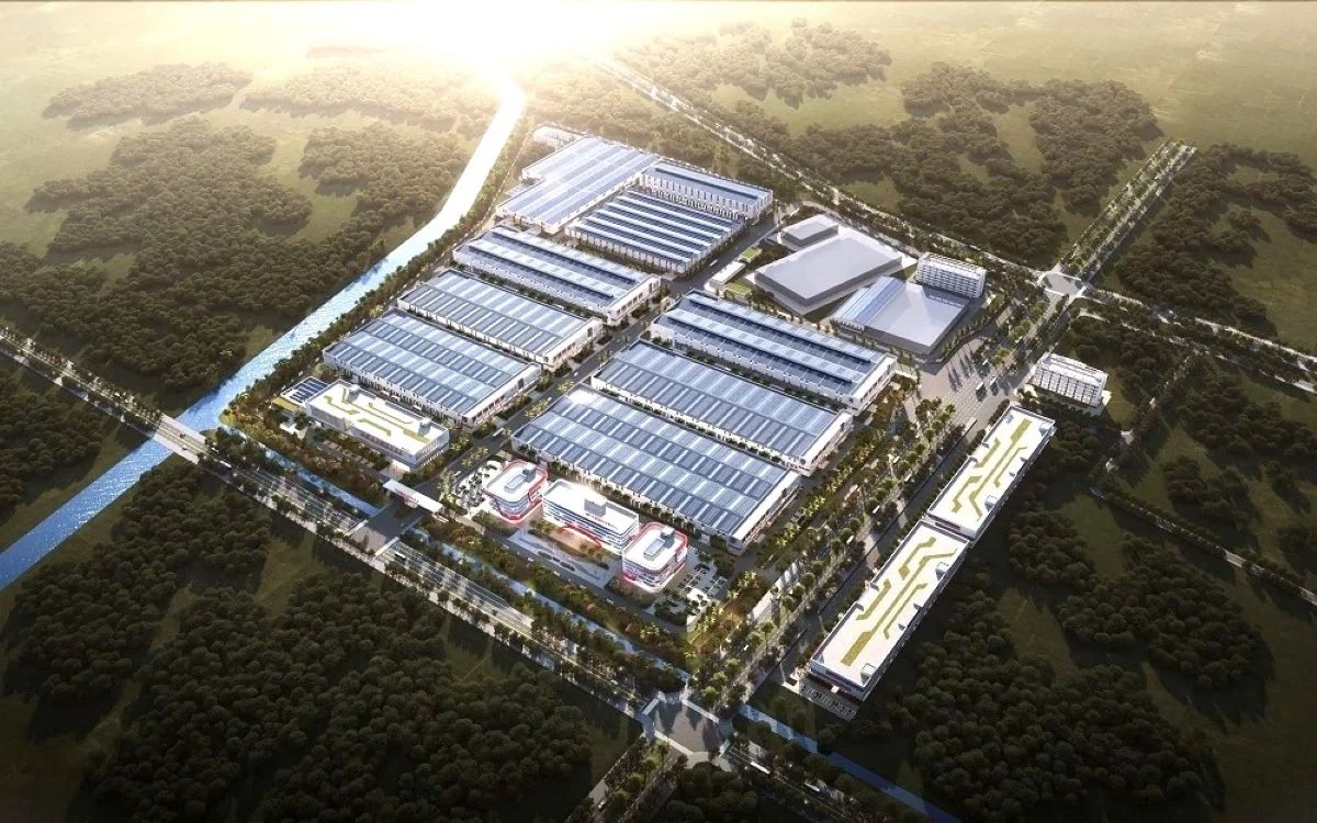 Chủ tịch UBND tỉnh Nguyễn Hoài Anh kiểm tra tiến độ thi công Dự án Thung lũng Gốm sứ Asean Việt Nam