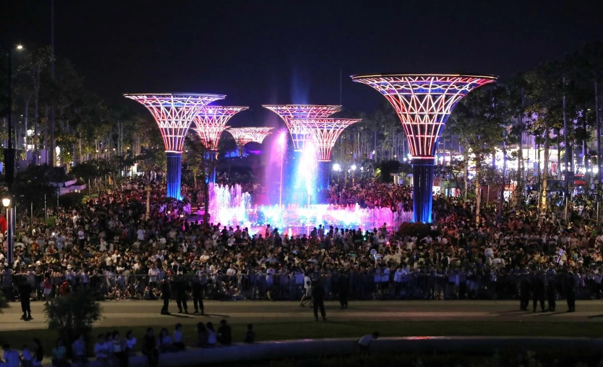 Khai mạc Lễ hội du lịch Sầm Sơn năm 2026: “Sầm Sơn - Khát vọng rực rỡ”