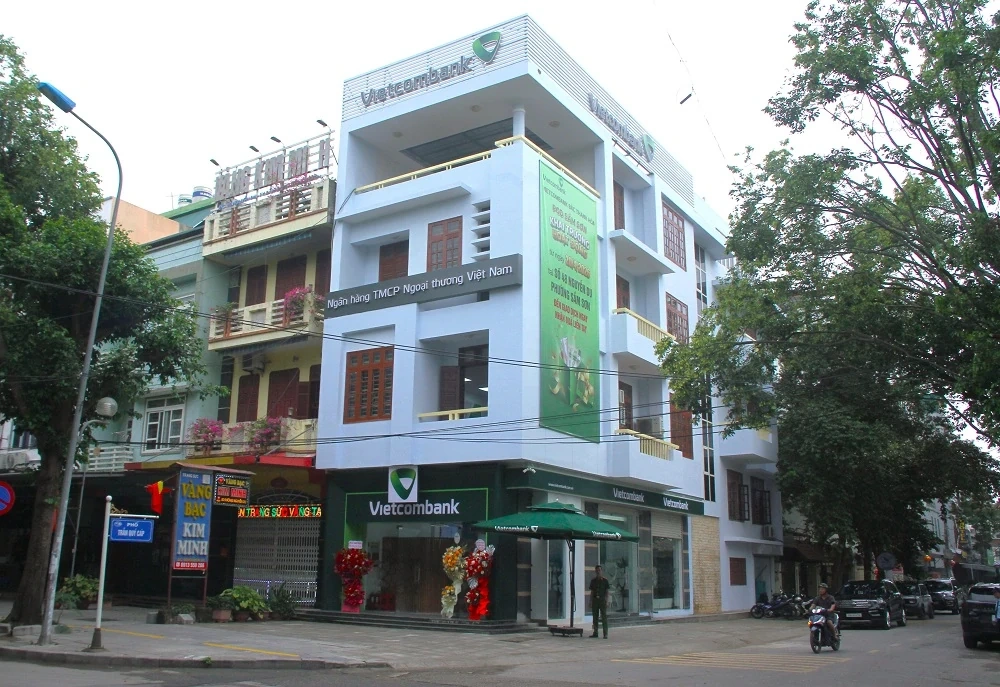Vietcombank Bắc Thanh Hóa khai trương hoạt động Phòng giao dịch Sầm Sơn tại địa điểm mới