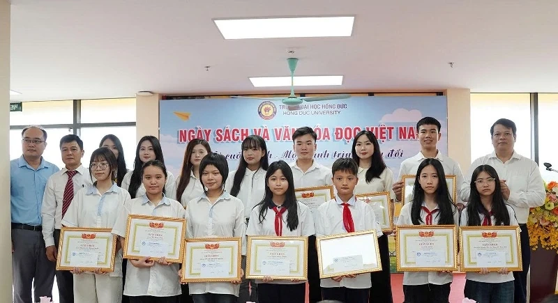 Trường Đại học Hồng Đức tổ chức Ngày Sách và Văn hóa đọc Việt Nam