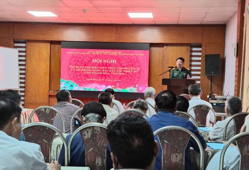 Tập huấn, phổ biến kiến thức cho người có uy tín trong đồng bào dân tộc thiểu số