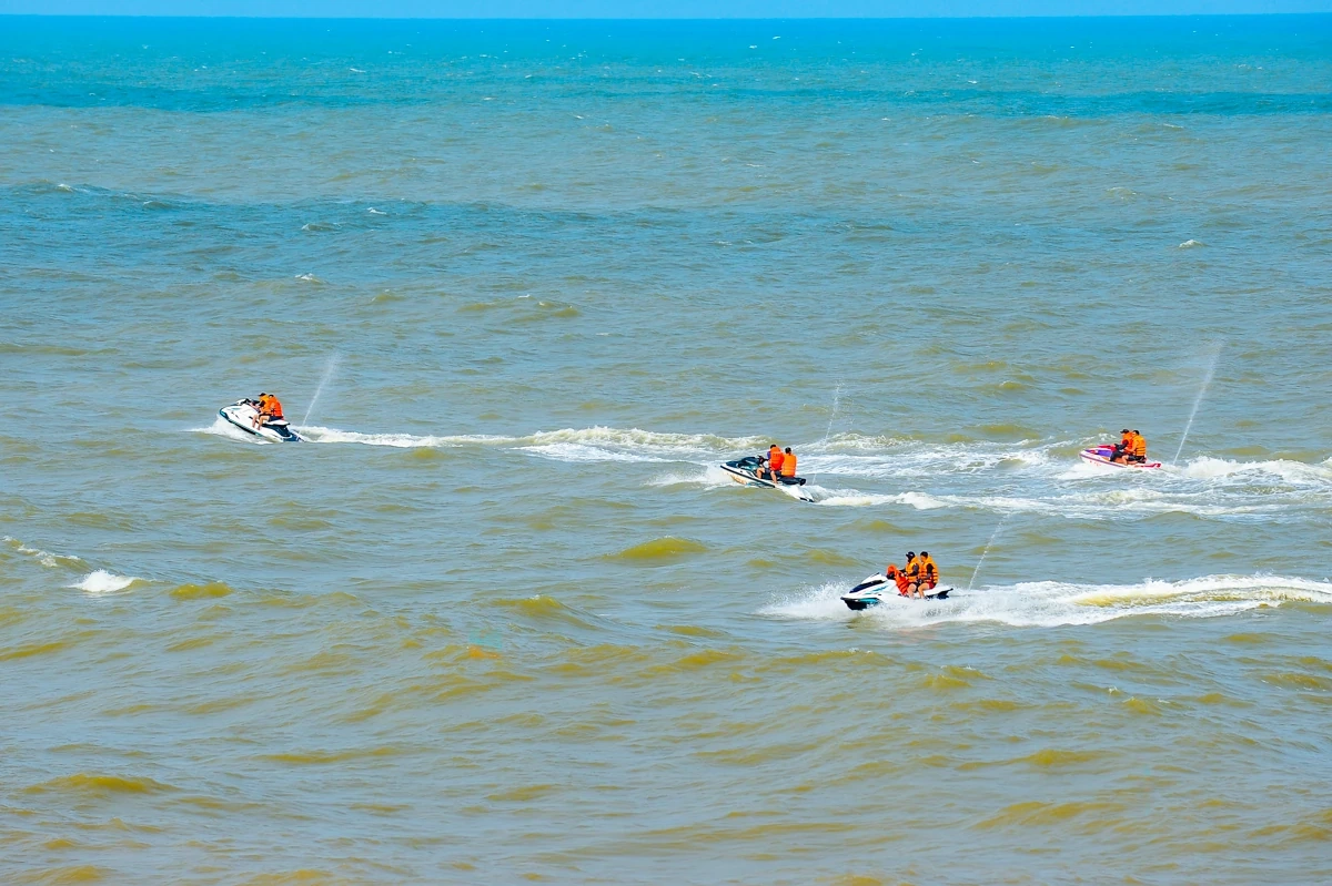 Mãn nhãn màn diễn tập cứu nạn trên biển: Phản ứng thần tốc, hiệp đồng chuẩn xác