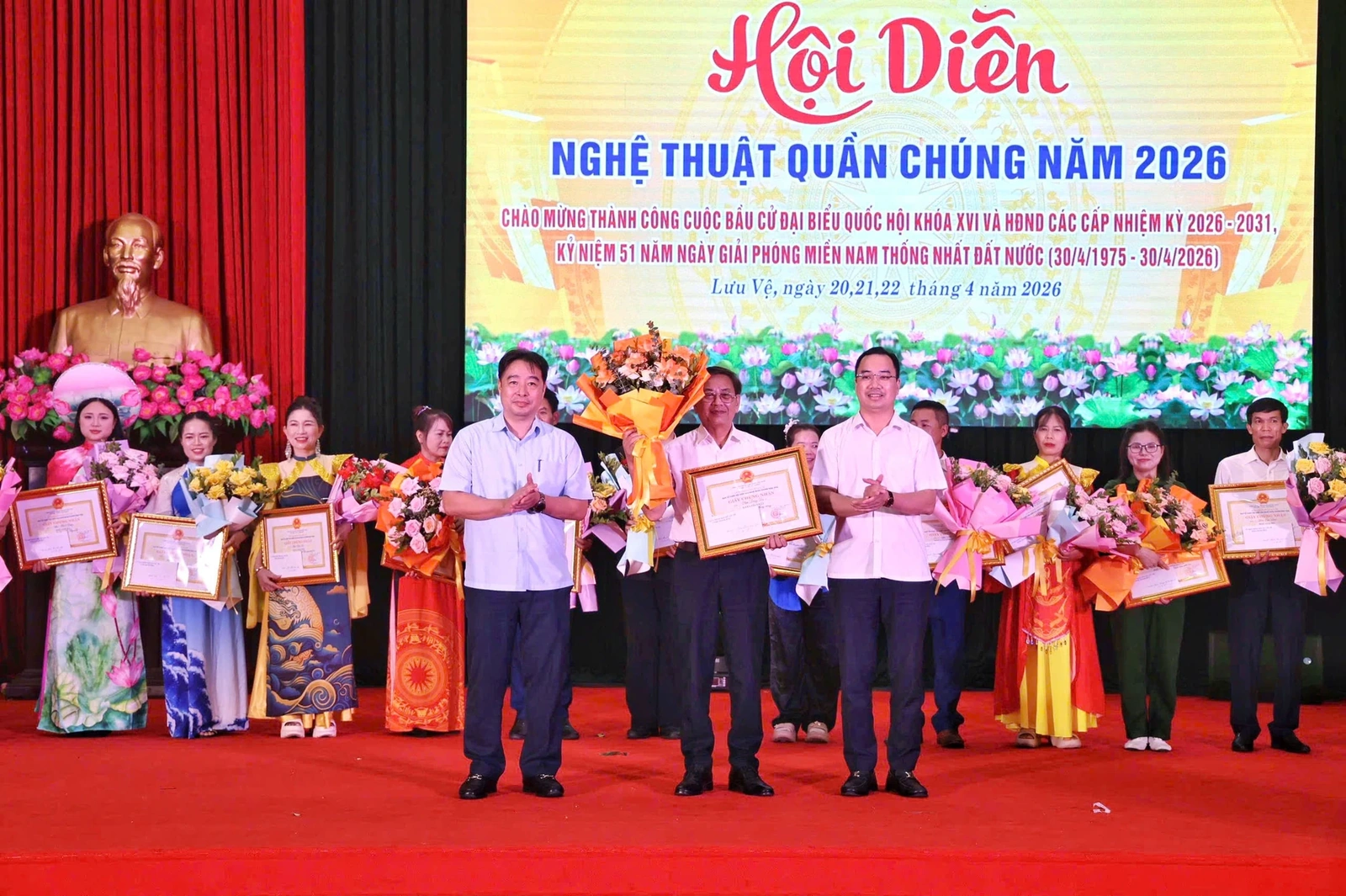 Chung kết hội diễn văn nghệ quần chúng xã Lưu Vệ