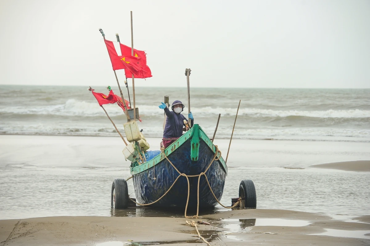 Về làng chài Sầm Sơn, trải nghiệm nhịp sống biển