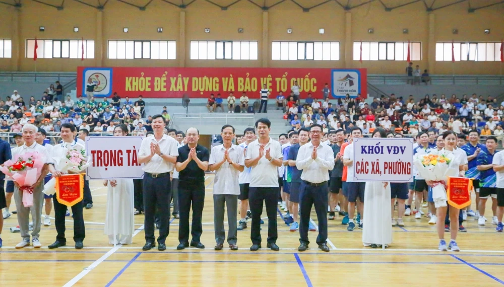 Giải bóng bàn, cầu lông, pickleball hè Sầm Sơn diễn ra sôi nổi, hấp dẫn
