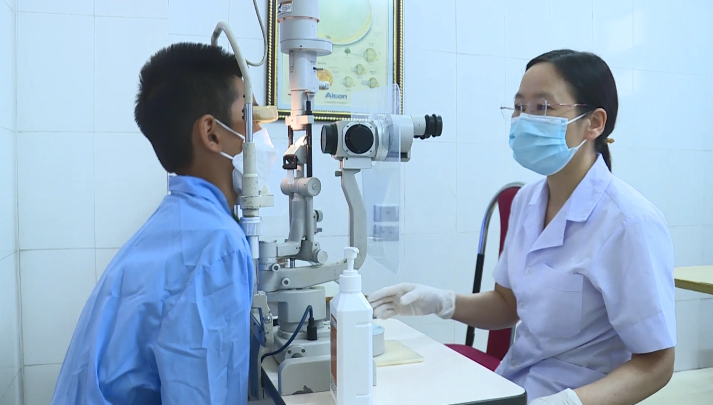 Ánh sáng xanh – tác nhân âm thầm ảnh hưởng thị lực