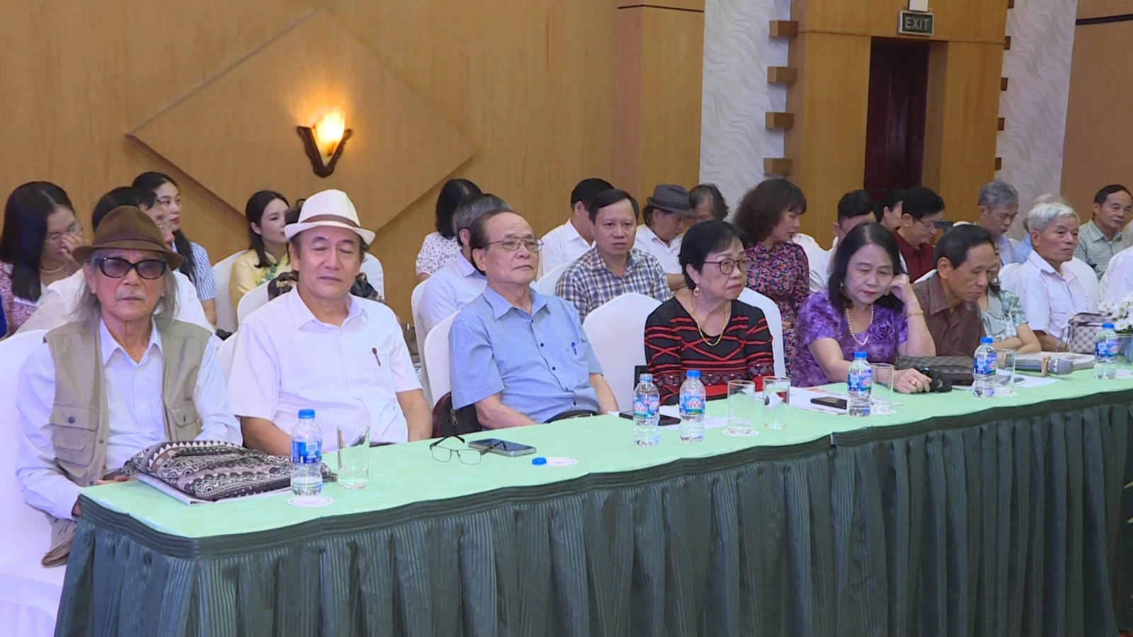 Hội nghị cộng tác viên Tạp chí Văn nghệ Xứ Thanh: Đồng hành bằng nội lực và tình yêu văn chương