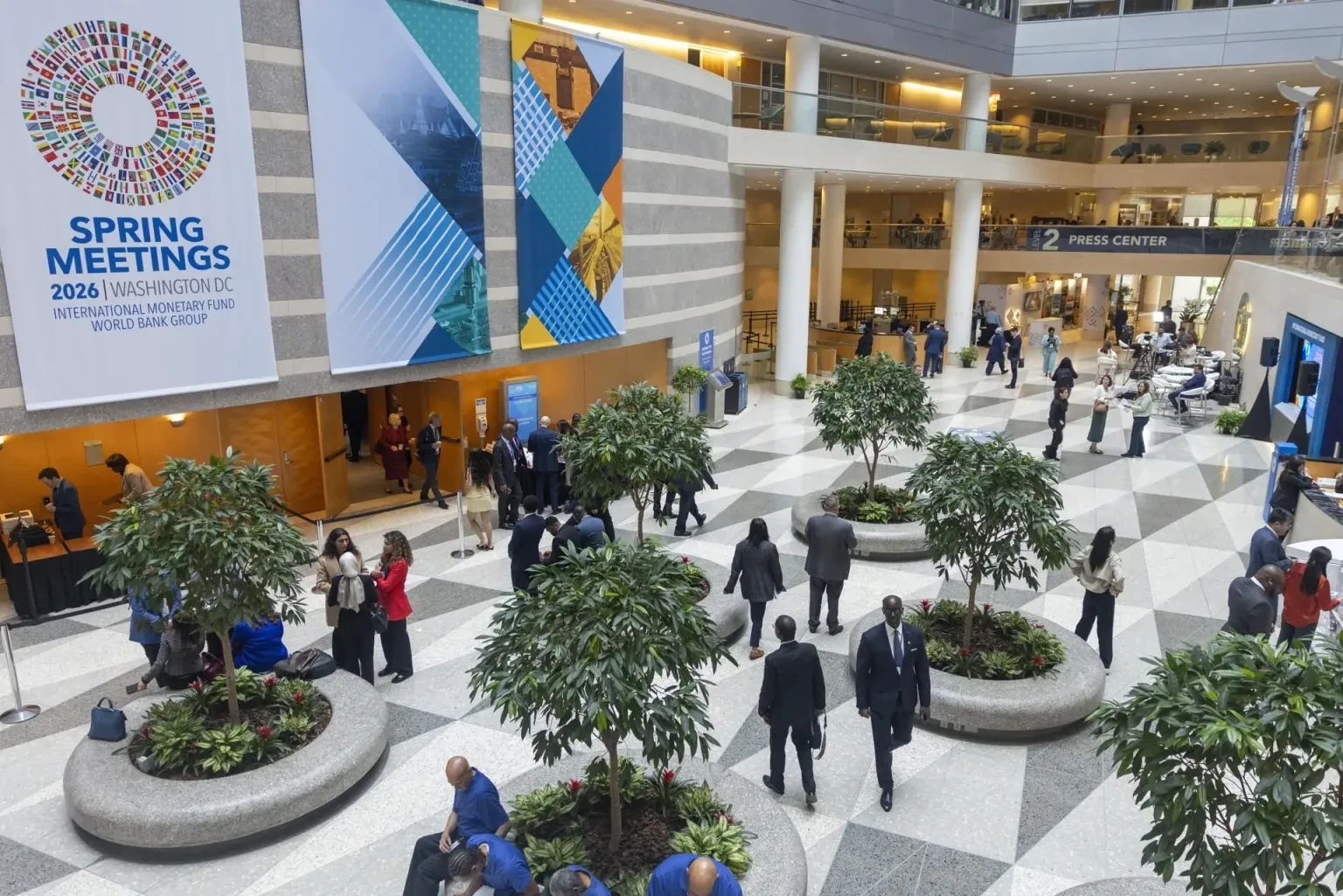 Kinh tế toàn cầu trước “ngã rẽ” đa khủng hoảng: Áp lực tái định hình trật tự kinh tế thế giới