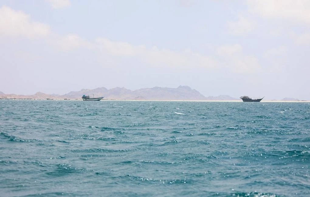 Houthi cảnh báo có thể phong tỏa eo biển Bab el-Mandeb nếu Mỹ “cản trở hòa bình”