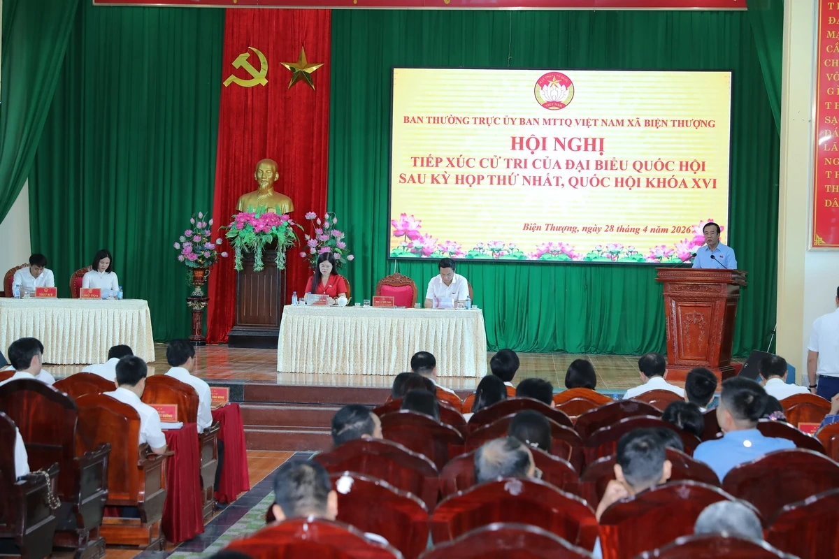 Bí thư Tỉnh ủy, Trưởng Đoàn ĐBQH tỉnh Lê Đức Thái tiếp xúc cử tri xã Biện Thượng: Cam kết luôn gần dân, sát dân, lắng nghe nguyện vọng của cử tri