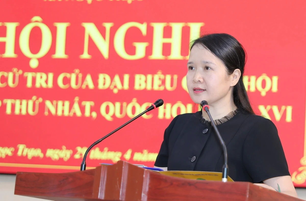 Bí thư Tỉnh ủy, Trưởng Đoàn ĐBQH tỉnh Lê Đức Thái tiếp xúc cử tri xã Ngọc Trạo: Chuyển mạnh từ tư duy thụ hưởng sang chủ động kiến tạo phát triển