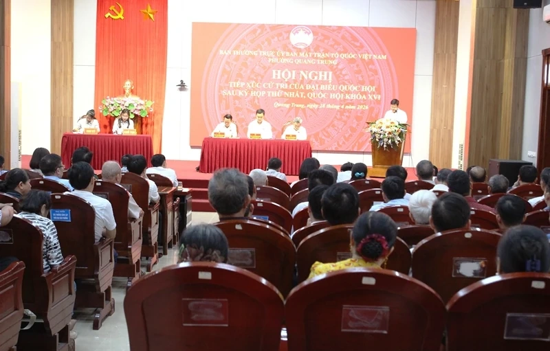 Đại biểu Quốc hội tiếp xúc cử tri phường Quang Trung sau kỳ họp thứ nhất, Quốc hội khóa XVI