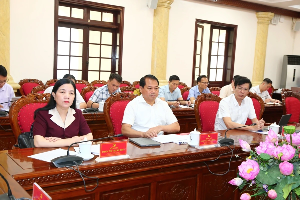 Quyết liệt, sáng tạo gắn với trách nhiệm của từng cán bộ, đảng viên trong triển khai 9 Nghị quyết trụ cột