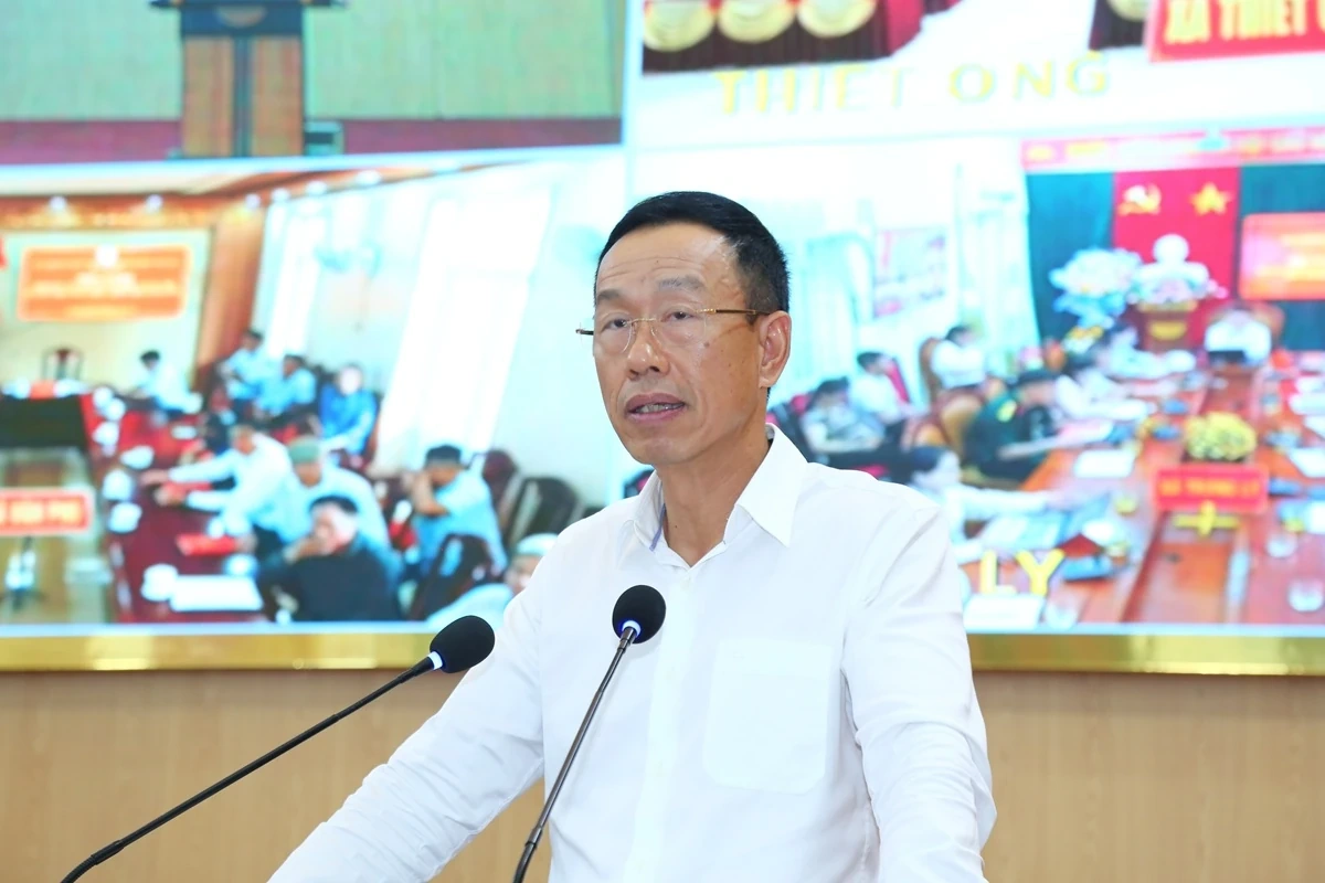 Phó Chủ tịch Quốc hội Nguyễn Doãn Anh tiếp xúc cử tri 44 xã trên địa bàn tỉnh Thanh Hóa