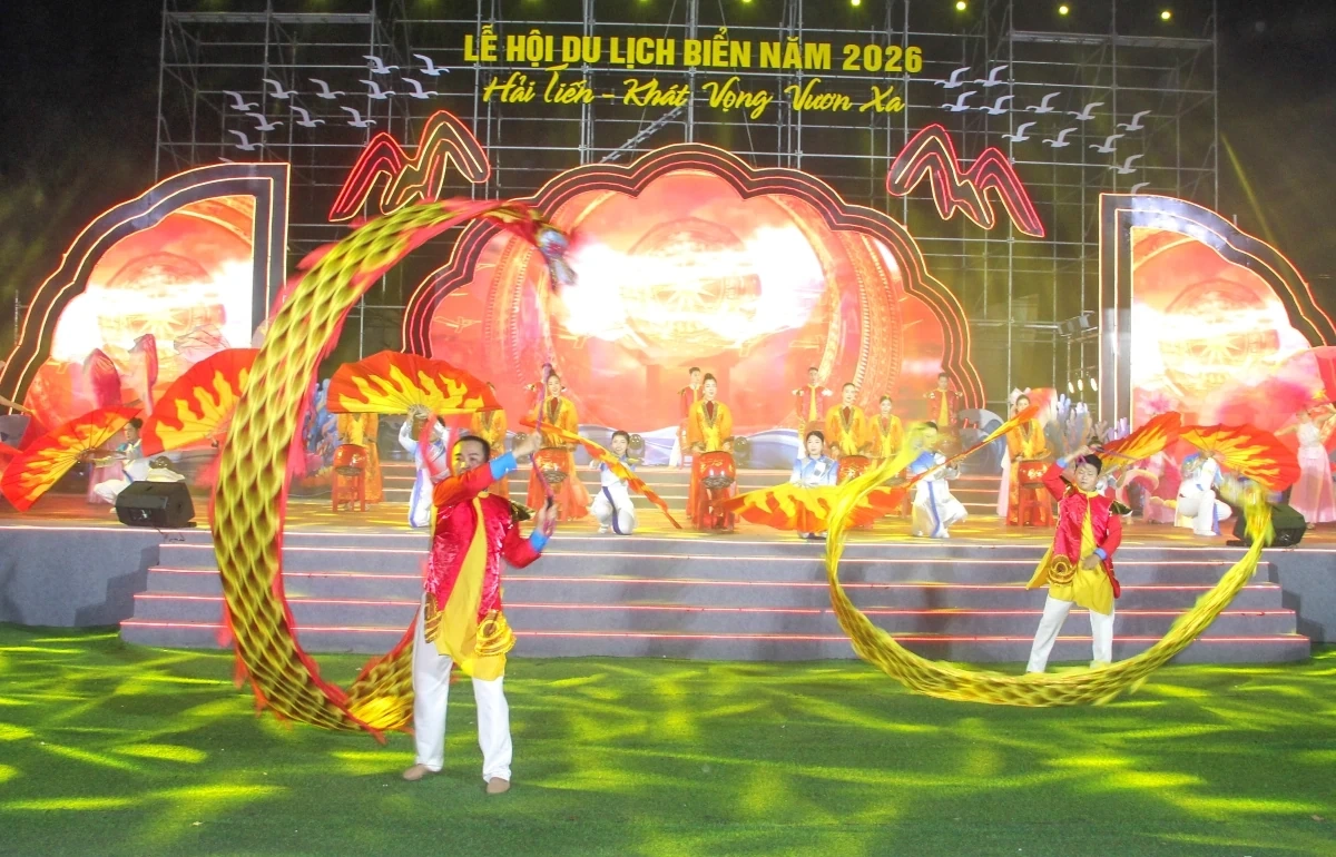 Khai mạc Lễ hội du lịch biển Hải Tiến năm 2026: “Khát vọng vươn xa”
