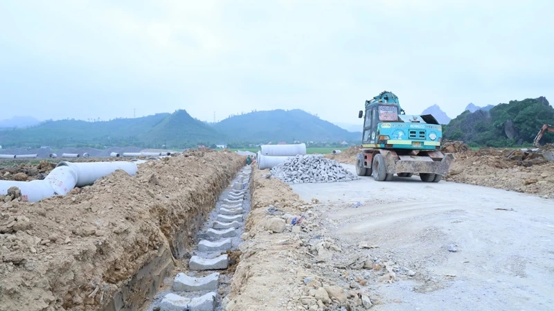 Giải phóng mặt bằng các dự án - dân vận không chỉ là “vận động”