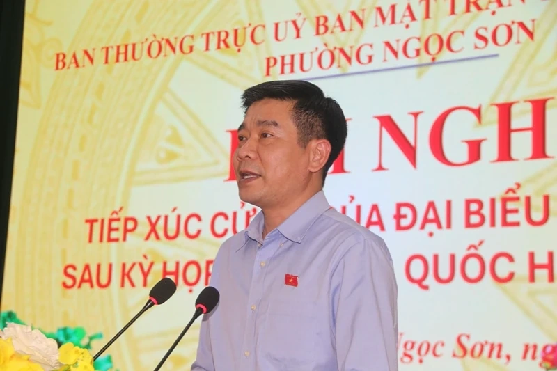 Đại biểu Quốc hội tiếp xúc cử tri phường Ngọc Sơn