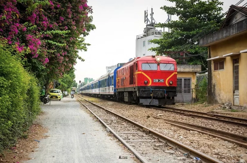 Từ ngày 1/5, Đường sắt Việt Nam ra mắt tính năng giá vé linh hoạt bằng AI