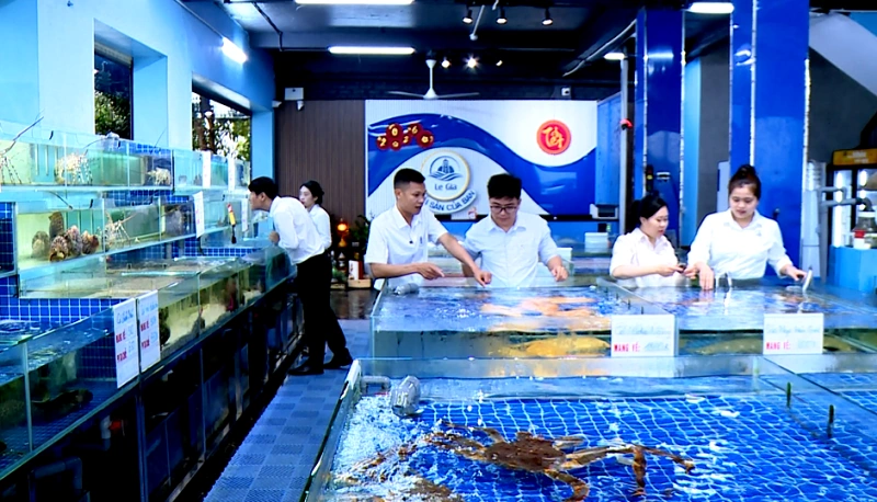 Hải sản “đắt hàng” dịp nghỉ lễ