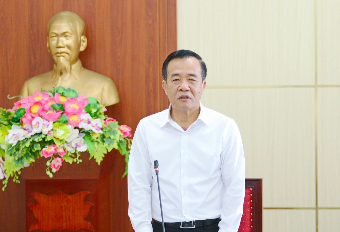 Chuyển mạnh tư duy từ “chống” sang “phòng là chính”, nhằm hạn chế thấp nhất các sai phạm, tiêu cực