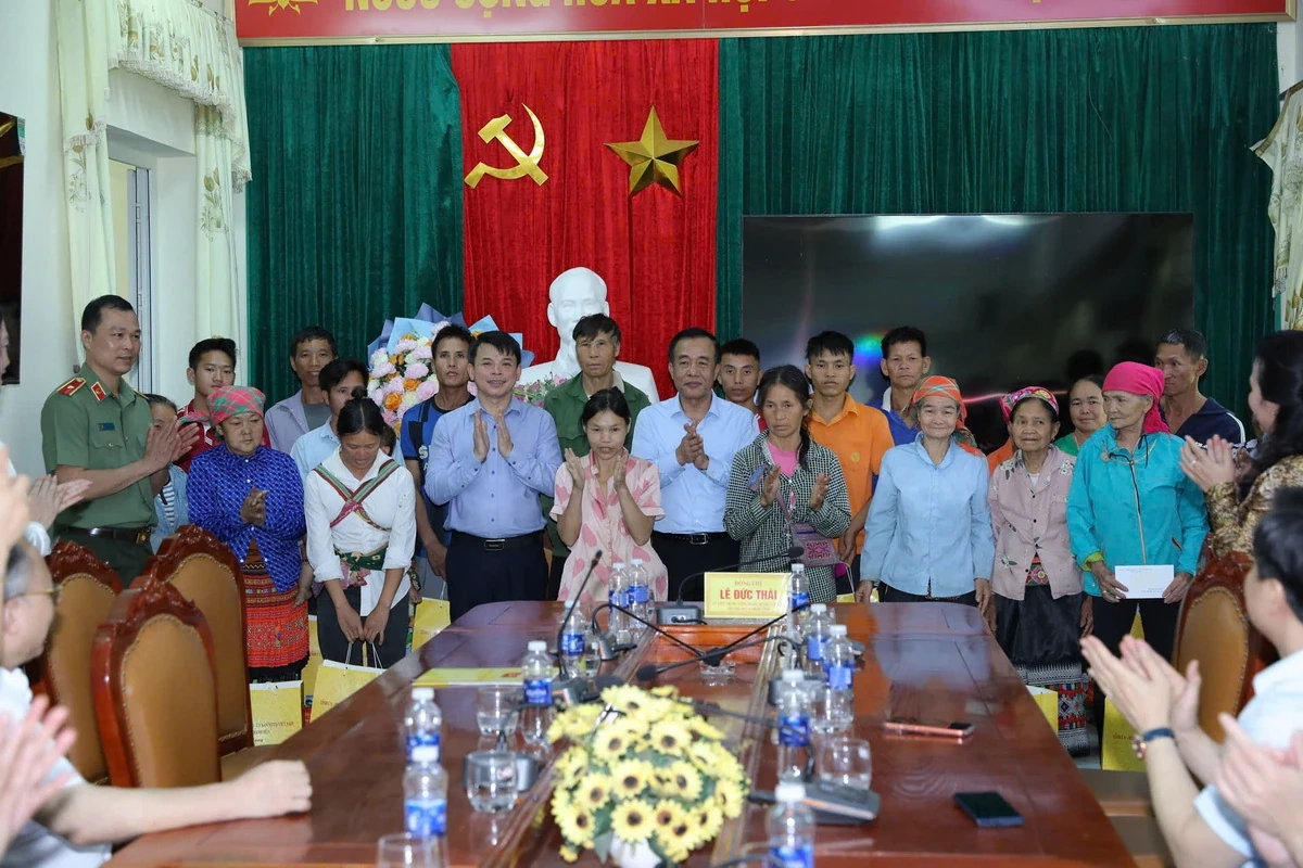Bí thư Tỉnh ủy Lê Đức Thái thăm, kiểm tra tình hình thực hiện nhiệm vụ tại các xã vùng cao biên giới
