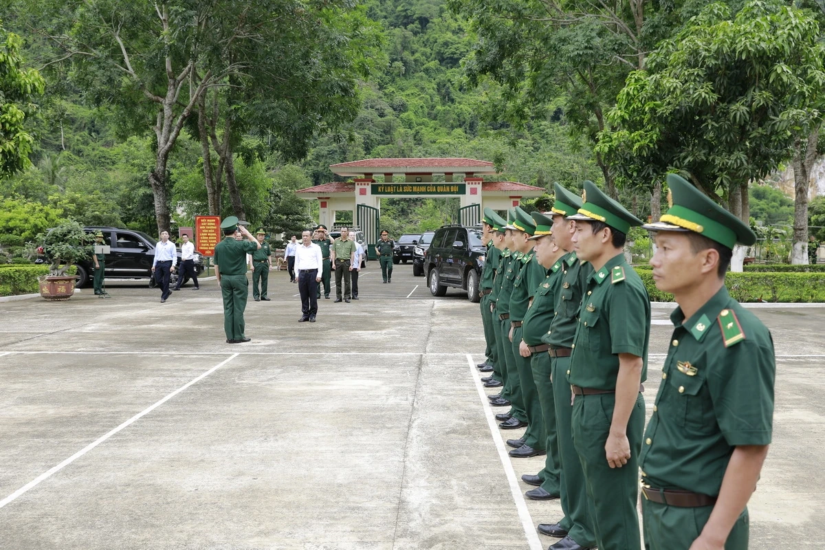 Bí thư Tỉnh ủy Lê Đức Thái kiểm tra tình hình đời sống và việc thực hiện nhiệm vụ của cấp ủy, chính quyền, lực lượng vũ trang vùng cao biên giới