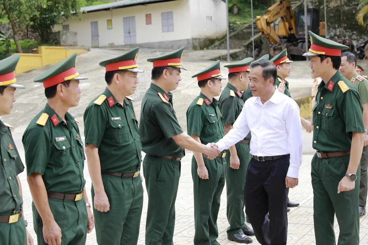 Bí thư Tỉnh ủy Lê Đức Thái kiểm tra tình hình đời sống và việc thực hiện nhiệm vụ của cấp ủy, chính quyền, lực lượng vũ trang vùng cao biên giới