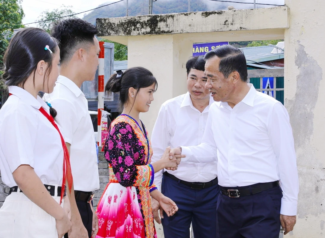 Bí thư Tỉnh ủy Lê Đức Thái kiểm tra tình hình đời sống và việc thực hiện nhiệm vụ của cấp ủy, chính quyền, lực lượng vũ trang vùng cao biên giới