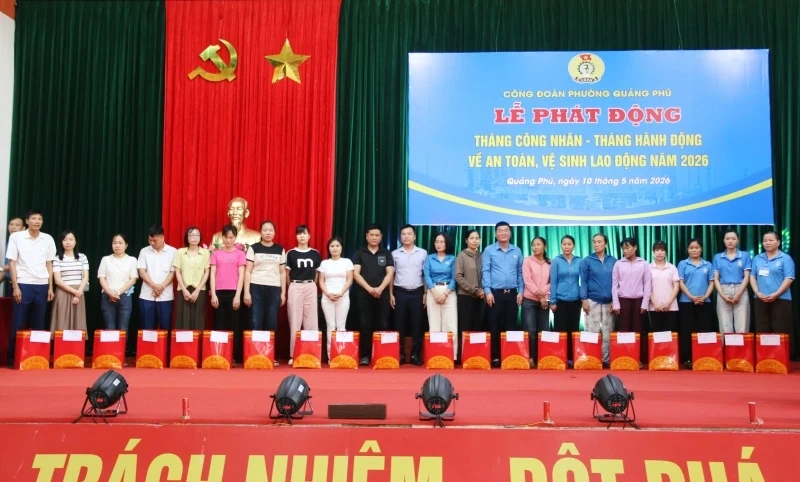 Công đoàn phường Quảng Phú phát động “Tháng Công nhân” năm 2026