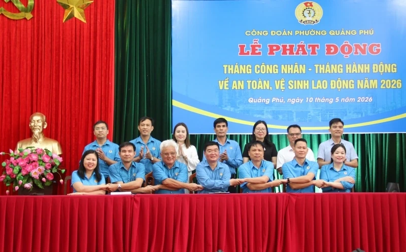 Công đoàn phường Quảng Phú phát động “Tháng Công nhân” năm 2026