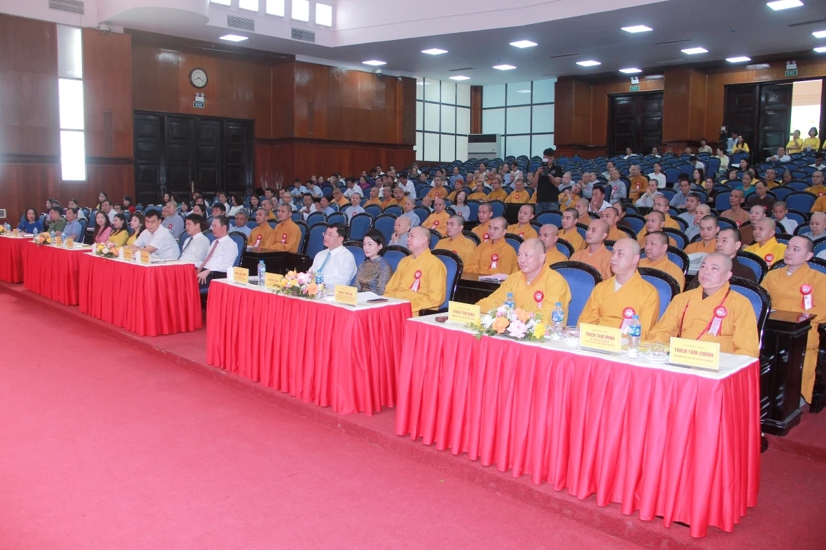Biểu dương điển hình tiên tiến phong trào xây dựng “Chùa cảnh tinh tiến, gương mẫu”