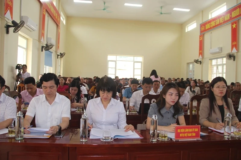 Đại biểu Quốc hội tiếp xúc cử tri xã Thượng Ninh