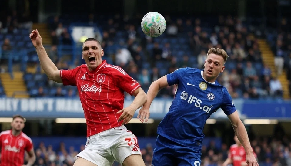 CLB Hải Phòng chọn xong người thay HLV Chu Đình Nghiêm; Man City sảy chân, Arsenal tiến gần ngôi vương