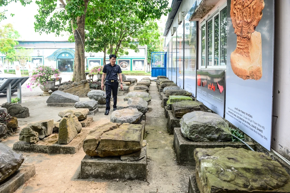 Hé lộ hệ thống chân đá tảng dưới lòng Thành Nhà Hồ