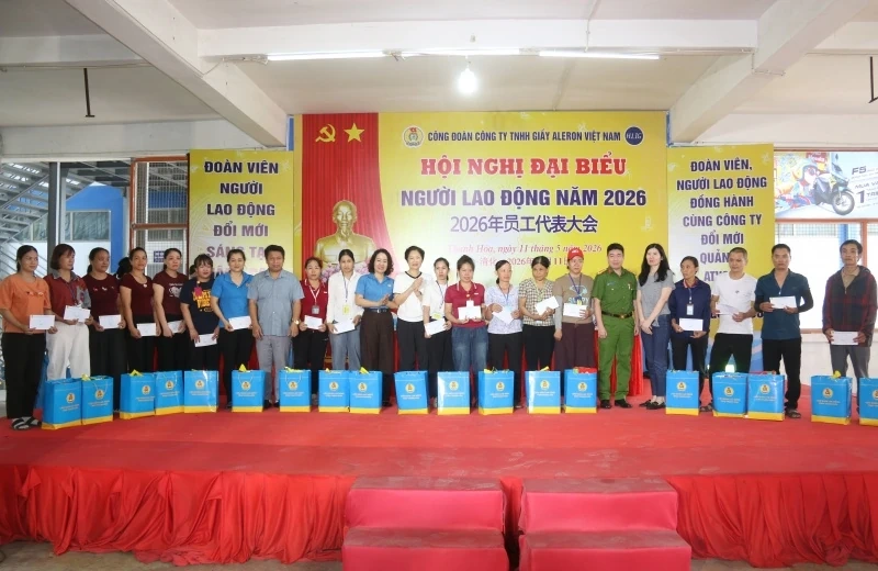 Công ty TNHH Giầy Aleron Việt Nam tổ chức hội nghị đại biểu người lao động năm 2026