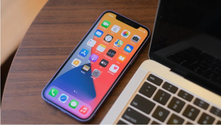 iPhone 12 cũ và iPhone 13 Pro Max cũ - Ưu đãi lớn tại CellphoneS
