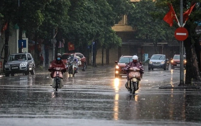 Cảnh báo dông, lốc, sét, mưa đá và mưa lớn cục bộ tại Thanh Hoá