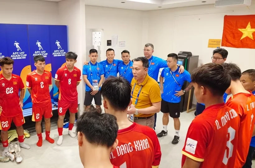 U17 Việt Nam quyết đấu UAE tranh vé World Cup; Barcelona đăng quang La Liga sớm 3 vòng đấu